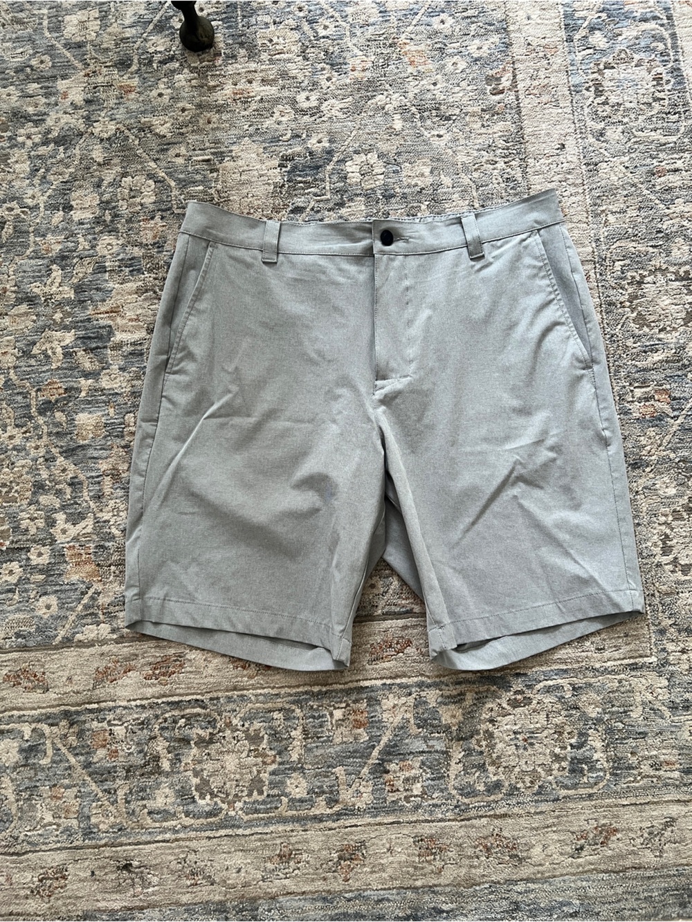 Banana Republic Men's Classic-Fit Chino Style 9" Shorts - Gray Size 36
